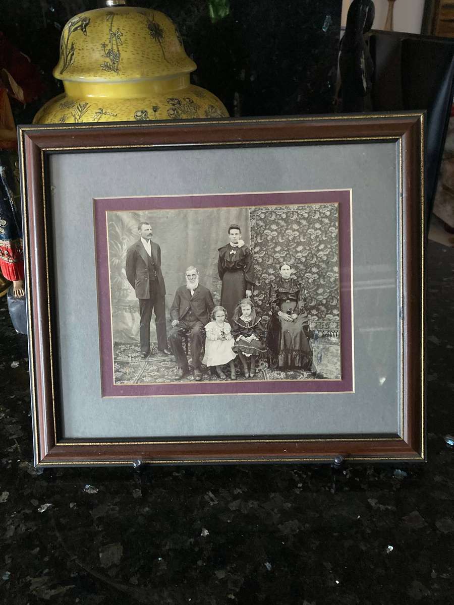 LARGE ANTIQUE FRAMED PHOTOGRAPH