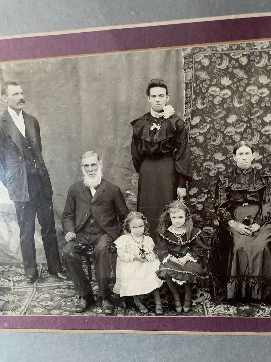 LARGE ANTIQUE FRAMED PHOTOGRAPH