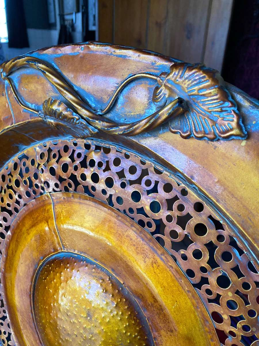 VERY LARGE METAL CHARGER ON STAND