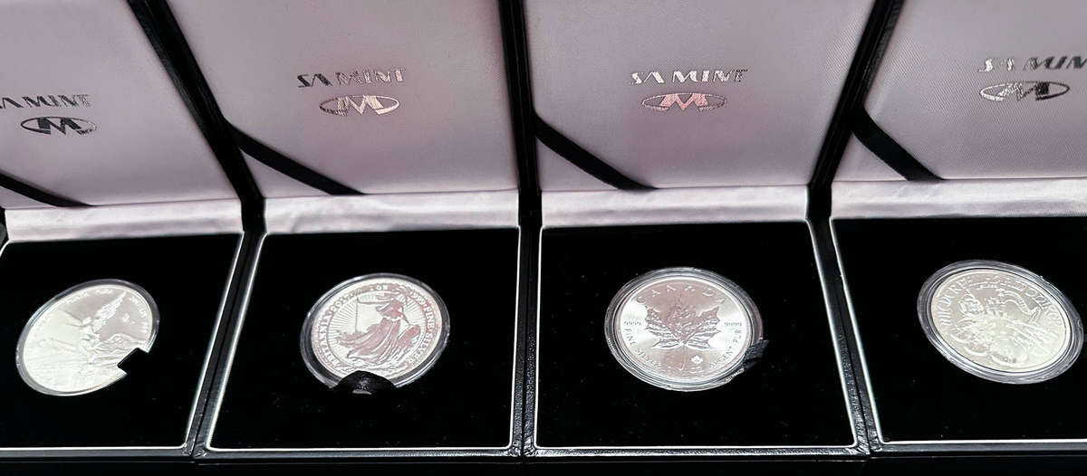 SA Mint Black Presentation Box - Holds Encapsulated 1oz Silver - NO COINS or CAPSULES