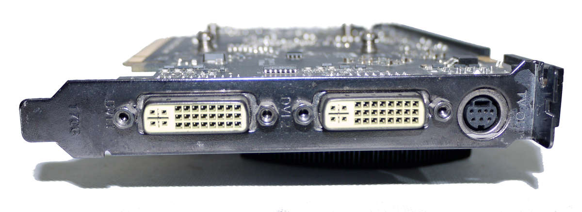 GeForce 8800 GT 512MB GDDR3 256 bit DirectX 11.1 (10_0) Graphics card