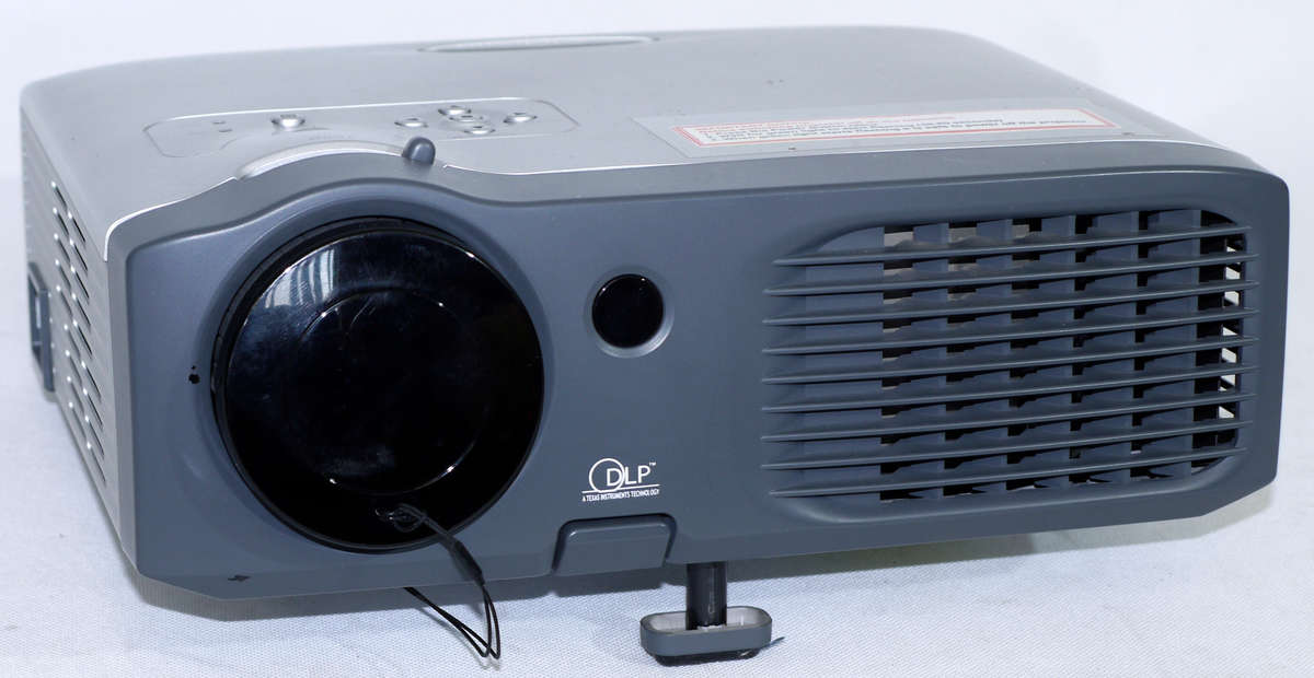 Optoma EP739H Digital DLP Projector, 405 Lamp Hour