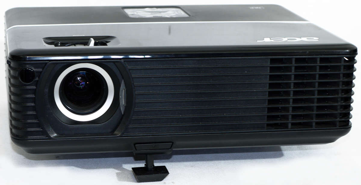 Acer P1165 Projector SVGA Conference Room Projector DSV0701, 90 Lamp Hour