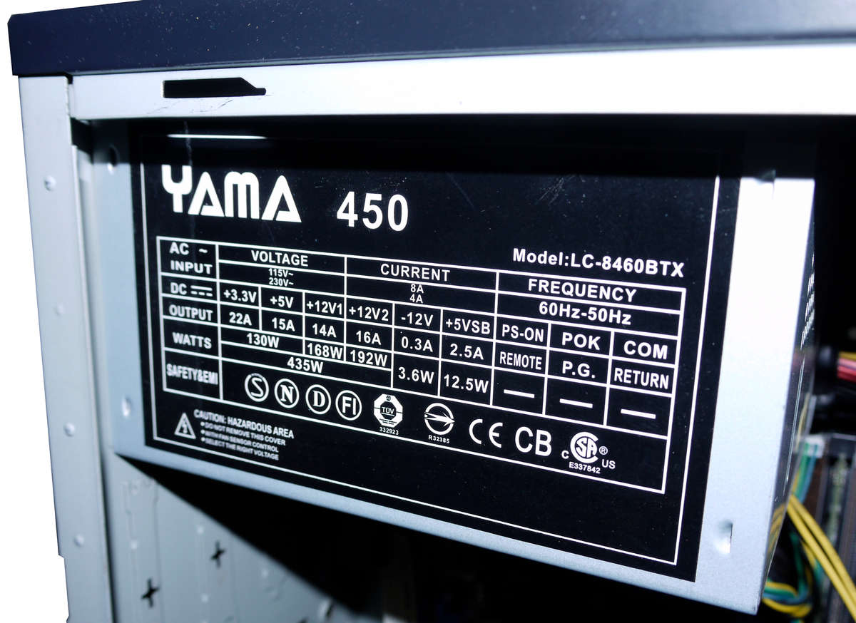 Desktop PC I3 2nd Gen, 4GB RAM, 1 Terabyte HDD, 21.5 inches Monitor, Keyboard, Mouse, and WIFI