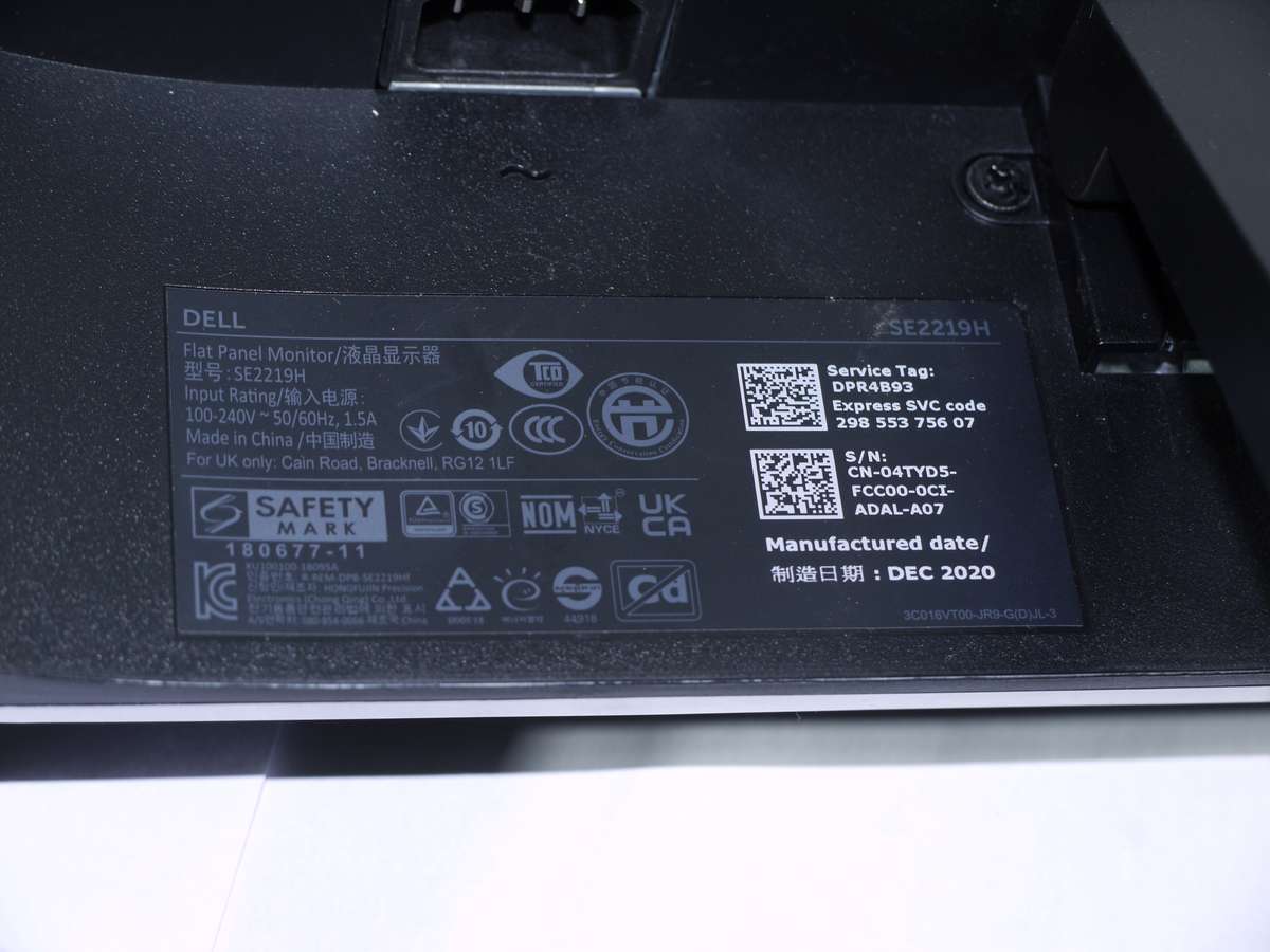 i7 up to 4.00GHz, 8GB RAM, 512GB NVMe SSD, AMD Radeon R7 350, 22" W-LED Monitor, Mouse,Keyboard,WIFI