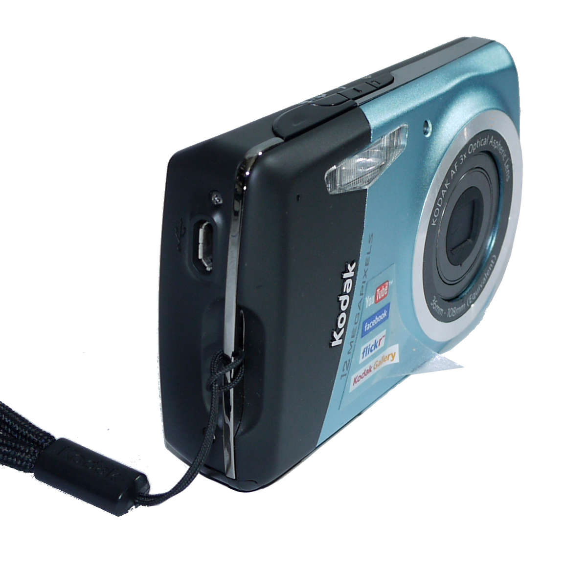 Vintage Camera Kodak Easyshare M530 12 MP Digital Camera with 3x Wide Angle Optical Zoom and 2.7