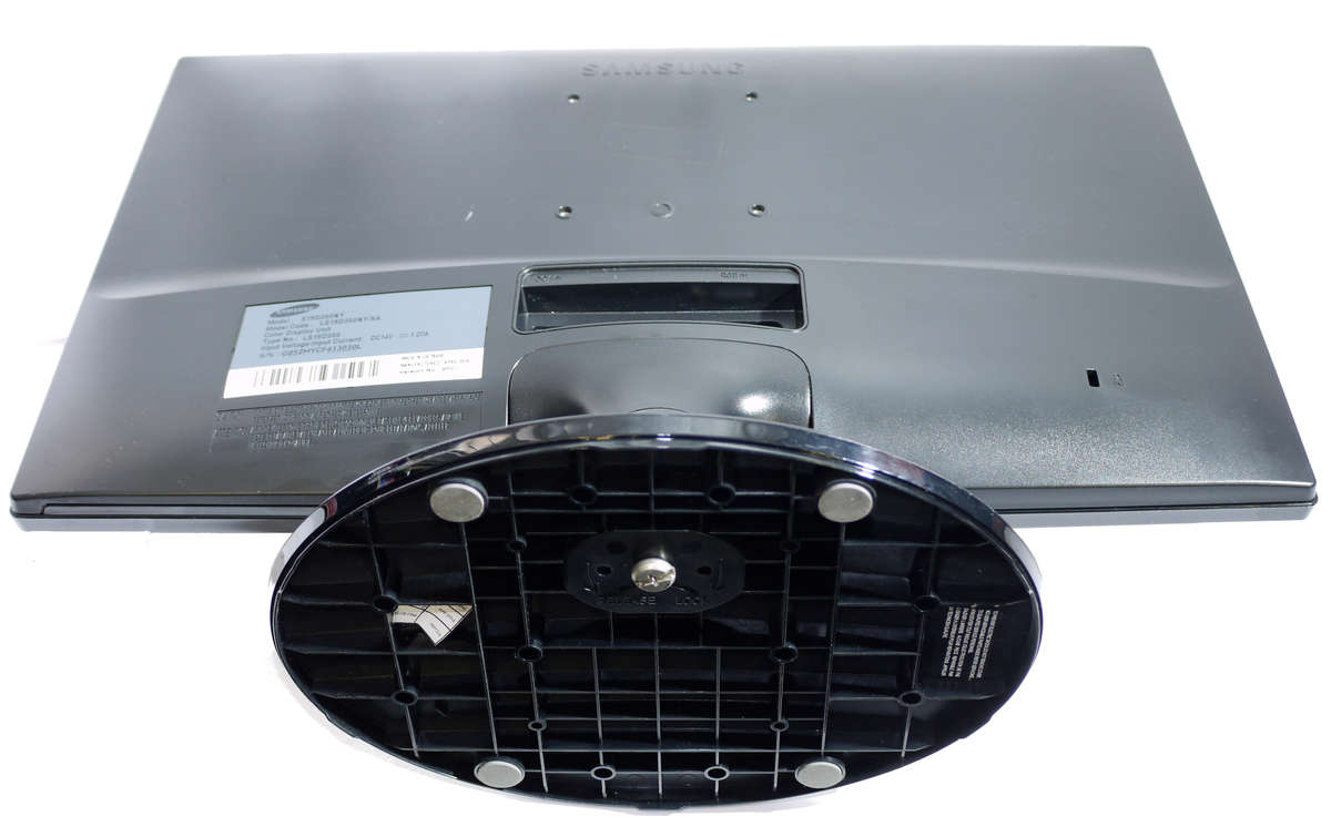 Samsung S19D300NY 19 inches LED Monitor VGA