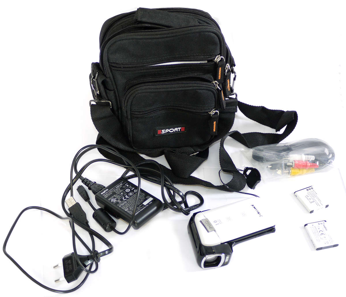 Sanyo VPC-CG20 High Definition Camcorder & 10 MP Camera