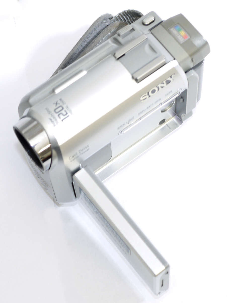 Vintage Camcorder - SONY DCR-HC30E