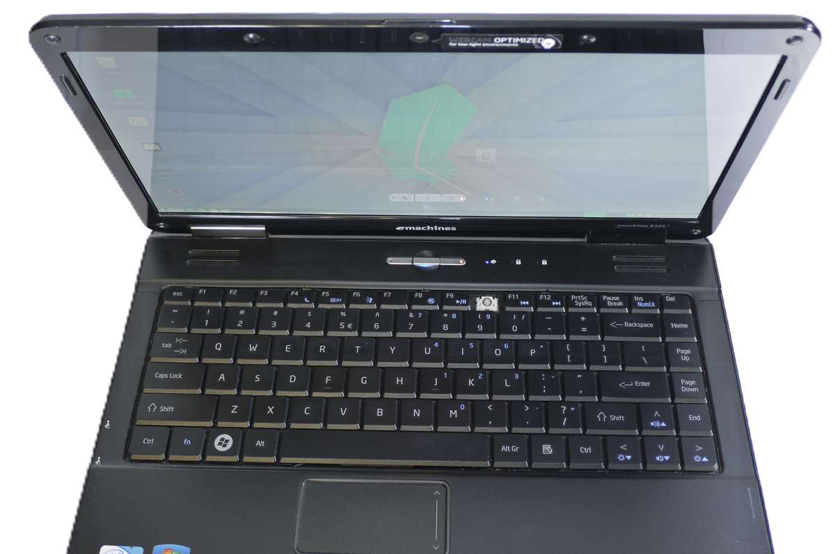 ACER Emachines D525 - Intel Celeron 900 @ 2.20GHz, 2 GB, 232GB, Linux lite 7.2 (MISSING F10 KEYCAP)