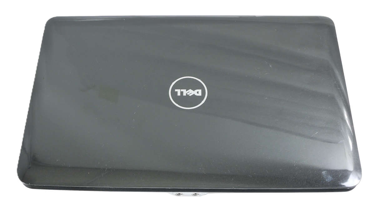 Dell Vostro 1015 Laptop - Intel Core 2 Duo T6570 @ 2.10GHz, 2GB RAM,  298GB HDD [LINUX Q4OS]