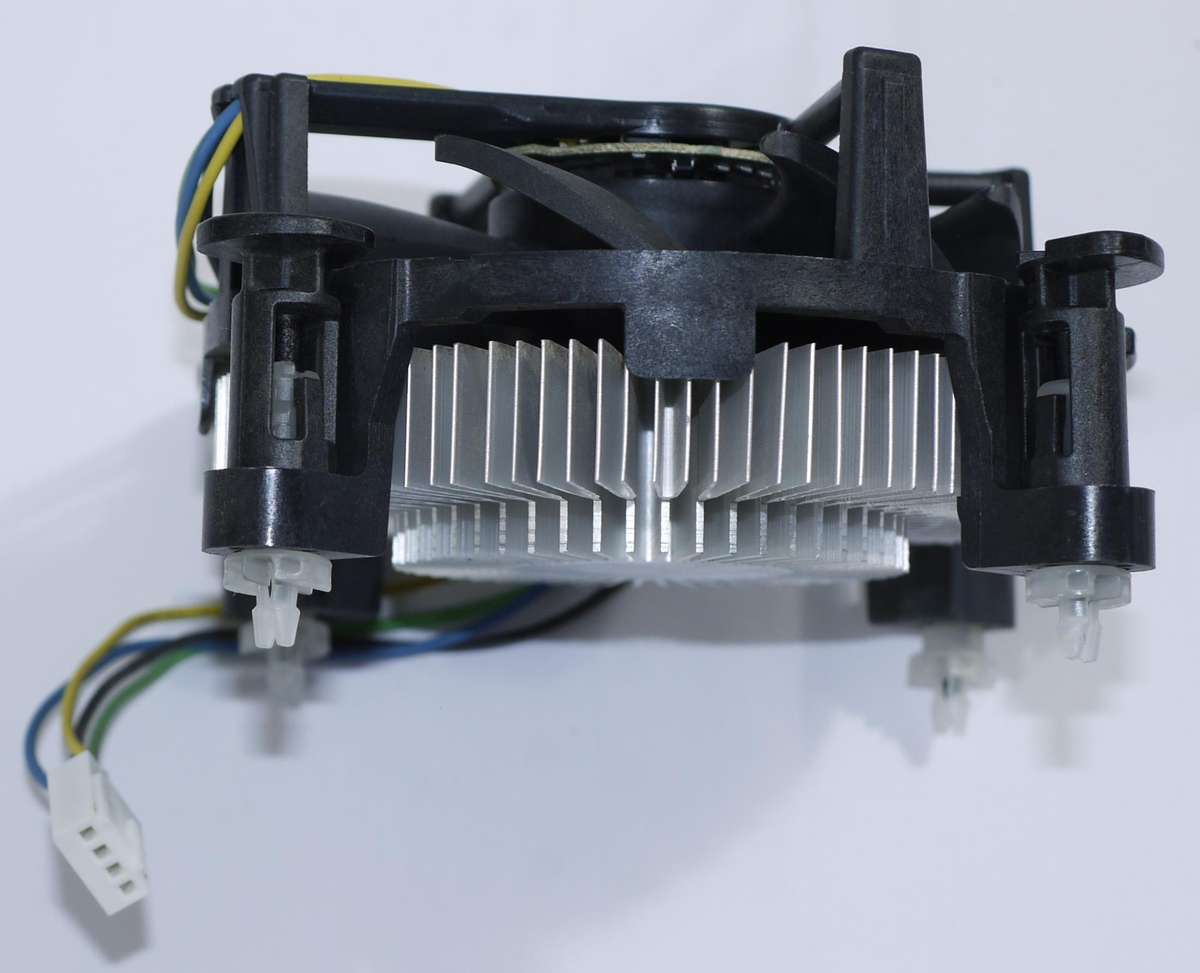 Intel Stock CPU Cooler Fan E97379-001 [LGA 1150 1151 1155 and others] with 75 x 75 mm Mounting Hole