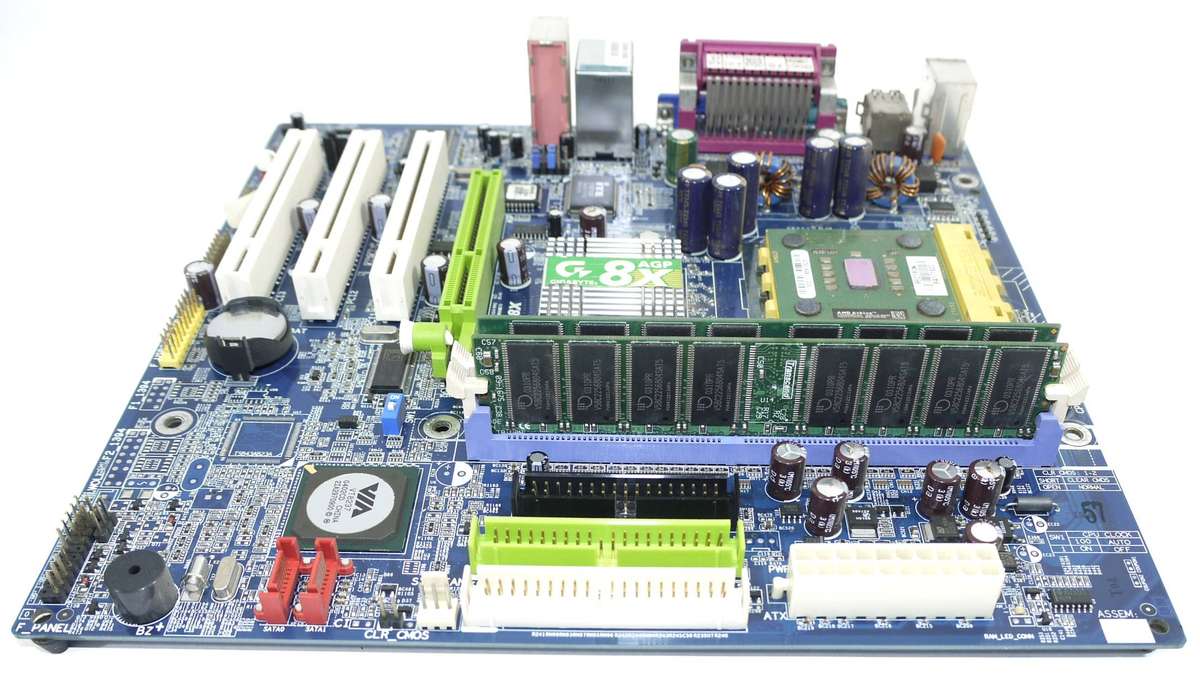 Vintage Motherboard, CPU and RAM - Motherboard: GA-7VM400AM   CPU: AMD Athlon XP 2600+ RAM: 1GB DDR1
