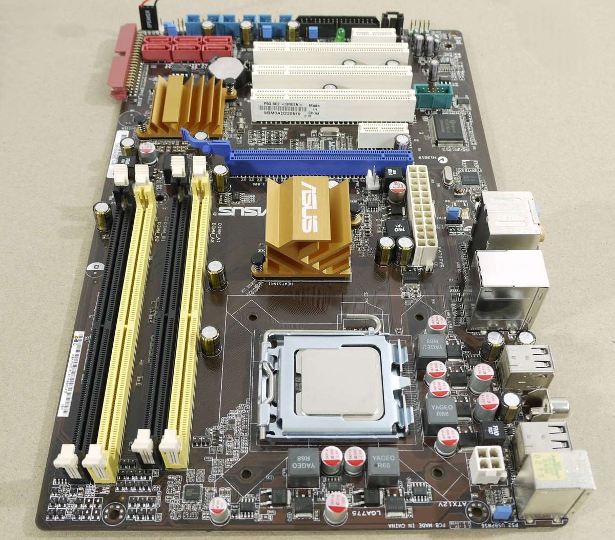 Core 2 Quad Q8400 @ 2.66GHz, ASUS P5Q SE2  Motherboard, 4GB RAM DDR2 [REQUIRES A GRAPHICS CARD]