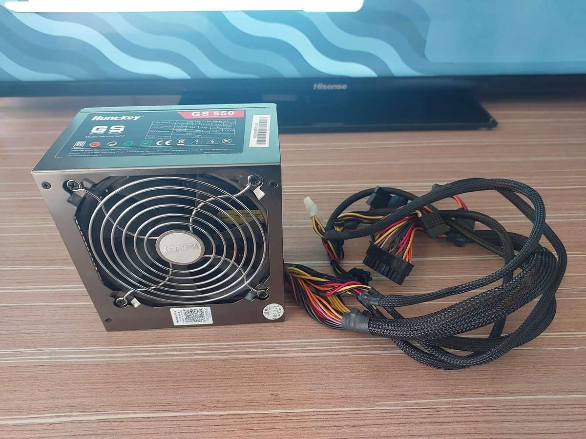 HuntKey GS 550 Power Supply (450W)