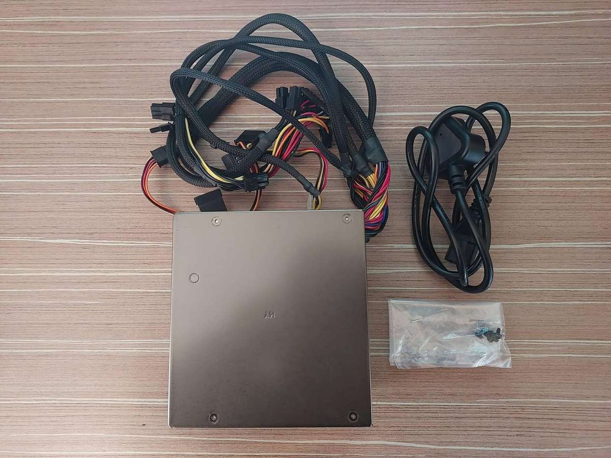 HuntKey GS 550 Power Supply (450W)