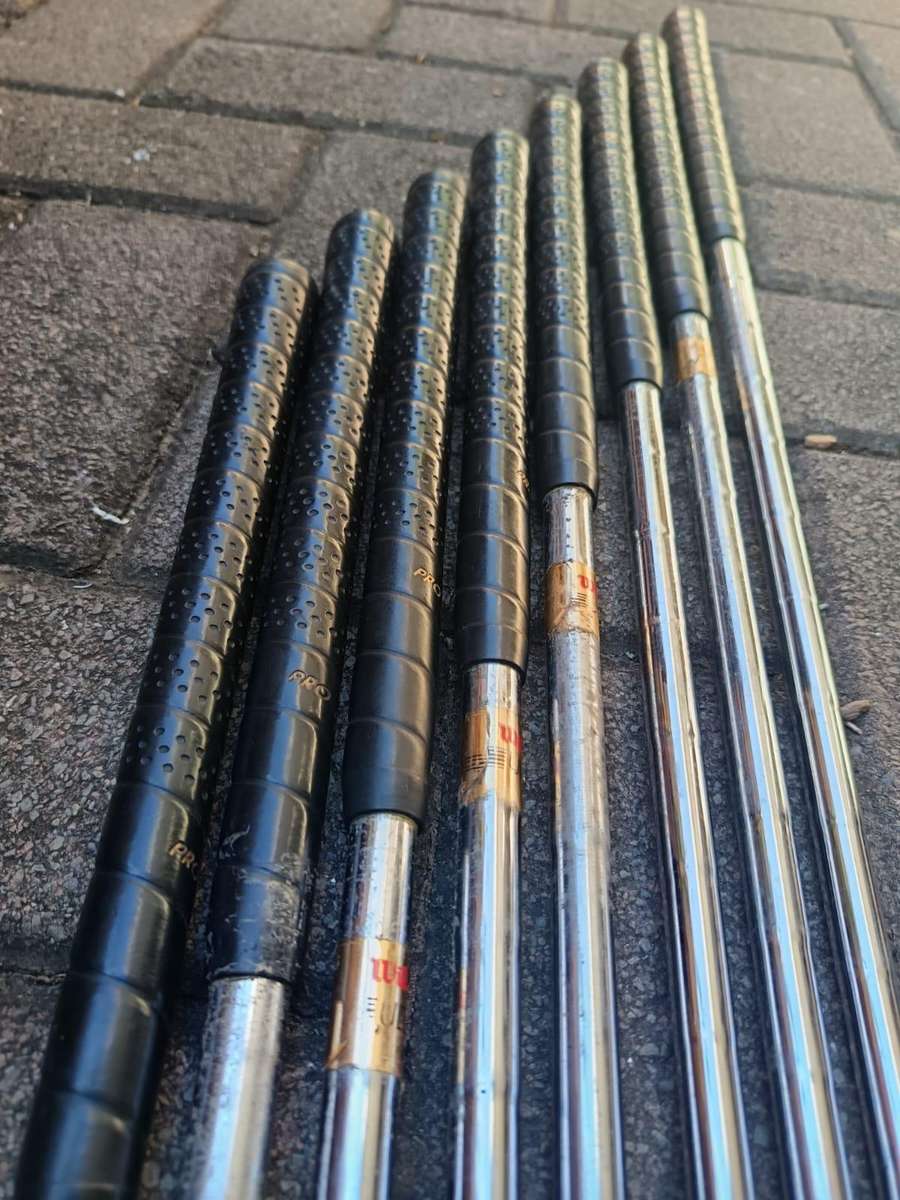 WILSON 1200 GEAR EFFECT RADIUS SOLE SET OF IRONS R Flex - FULL SET