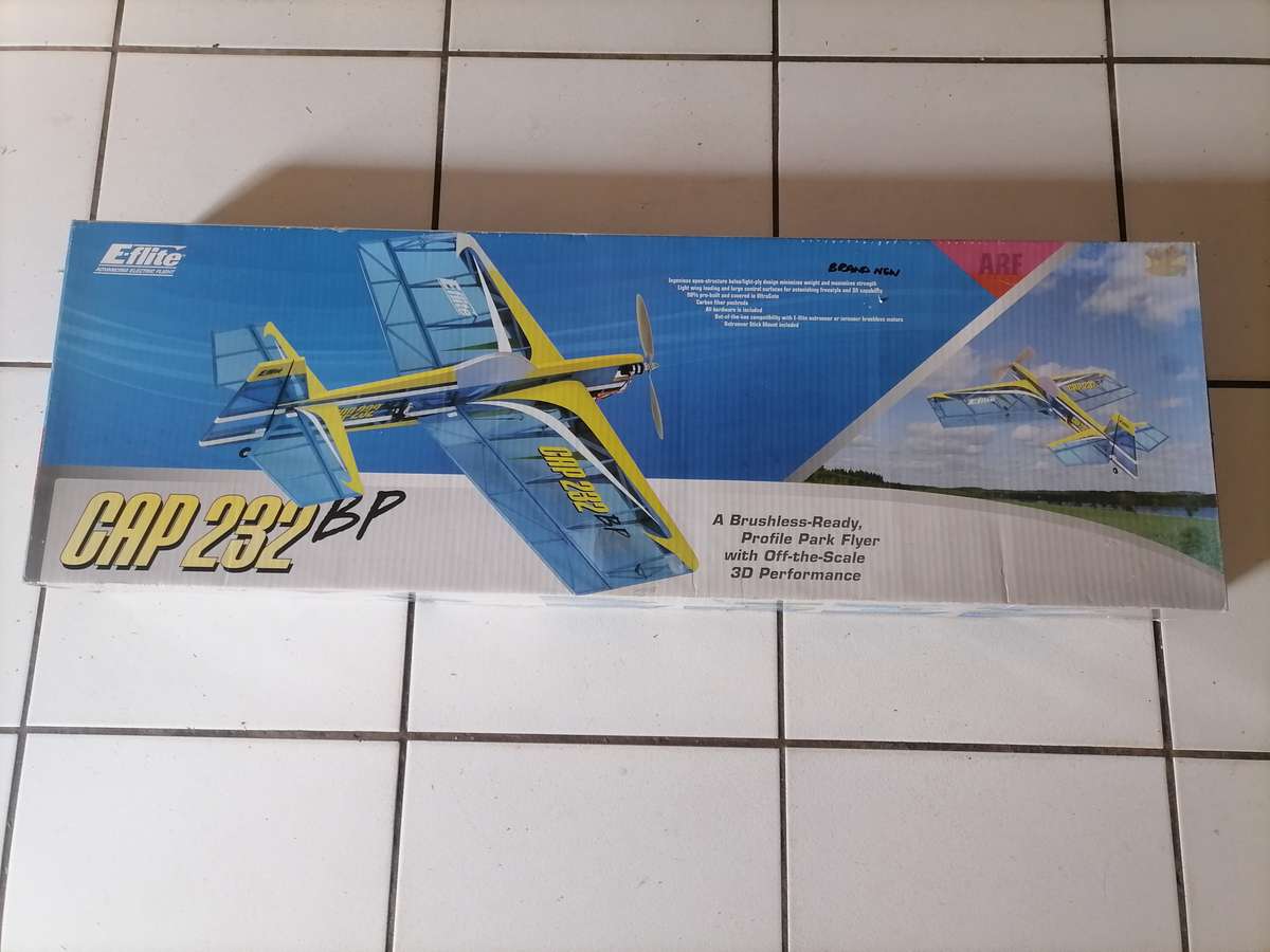 Very Large!! E-flite CAP 232 BP ARF Construction Kit (New in box)