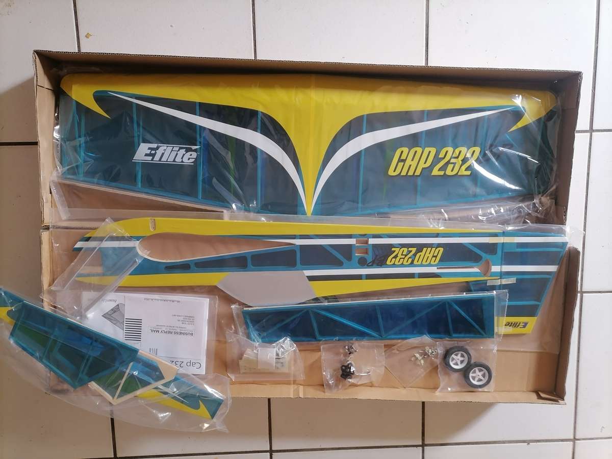 Very Large!! E-flite CAP 232 BP ARF Construction Kit (New in box)