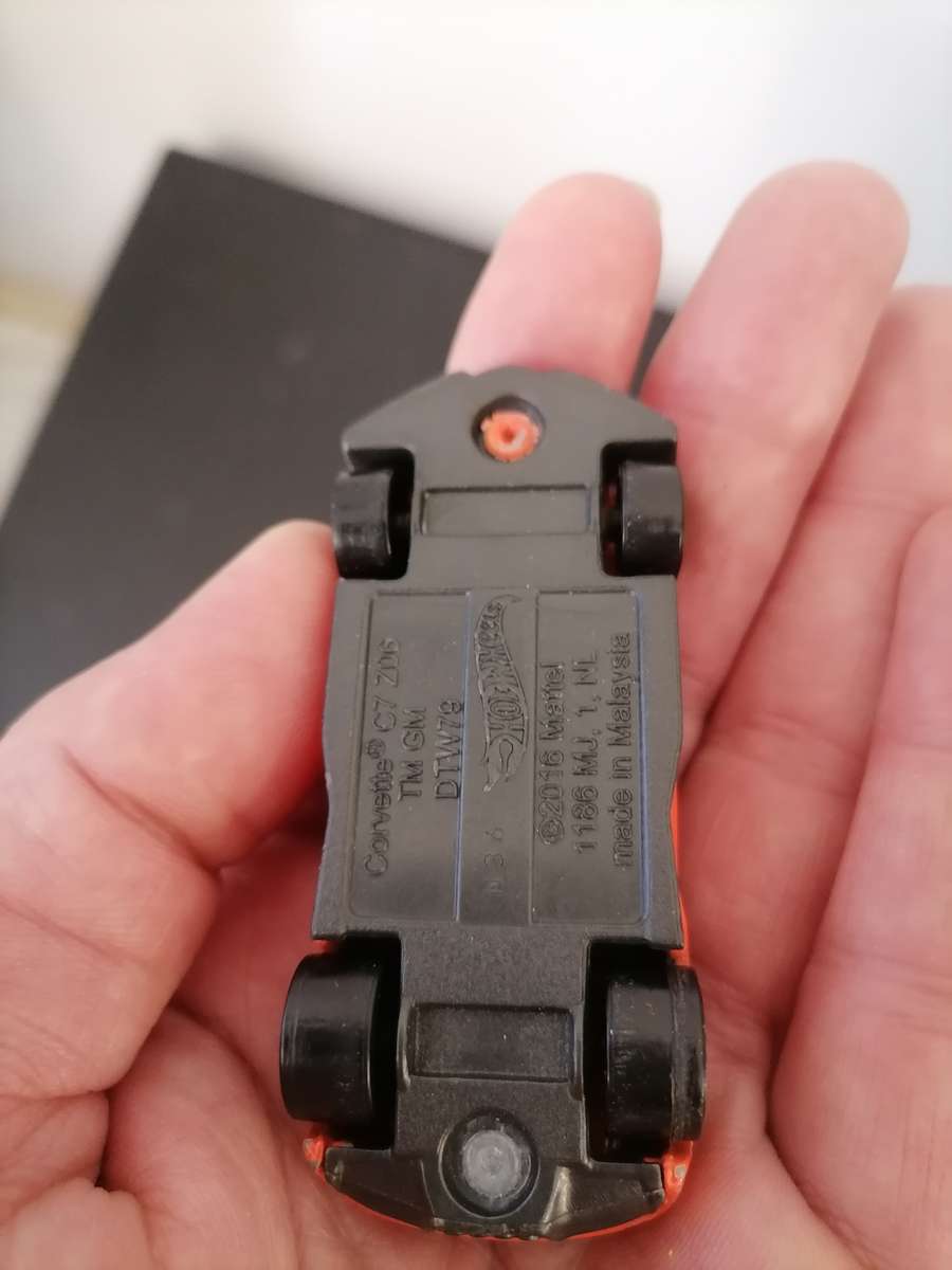 7 X VINTAGE DIE CAST HOT WHEELS CARS - BUNDLE