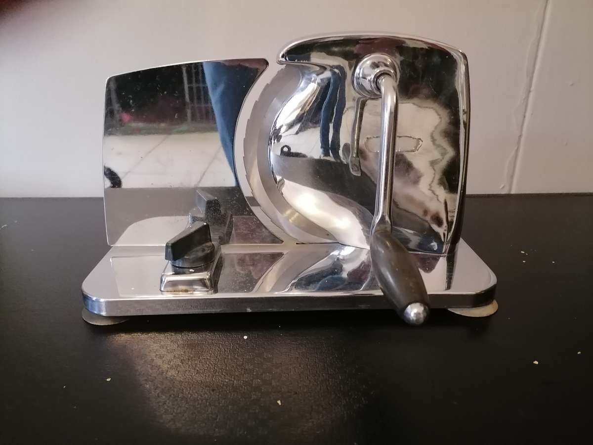 1970's - Vintage Pineware Bread/Meat slicer - 100% WORKING