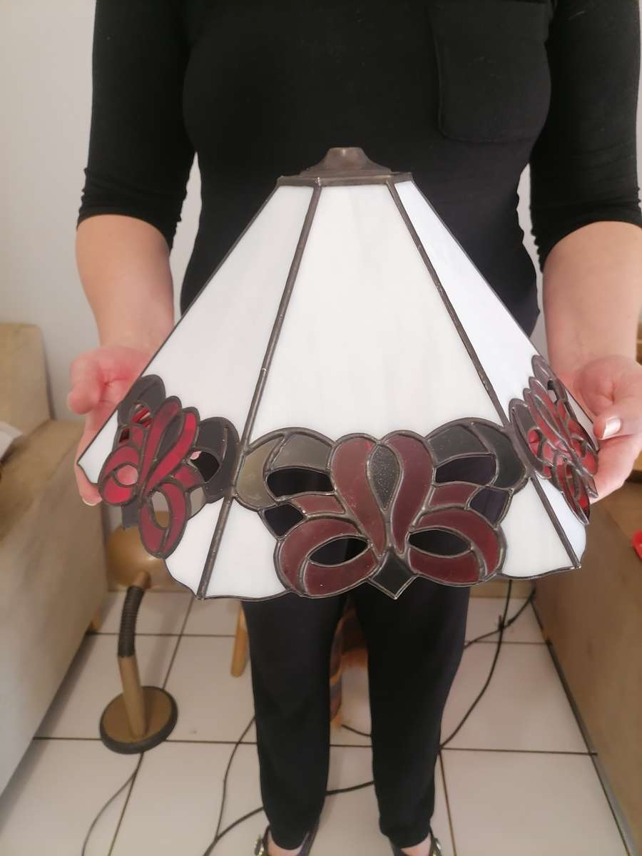 Stained Glass Lamp Shade AND Lead - H 27CM - D 37 CM - VERY NEAT NO CHIPS OR CRACKS