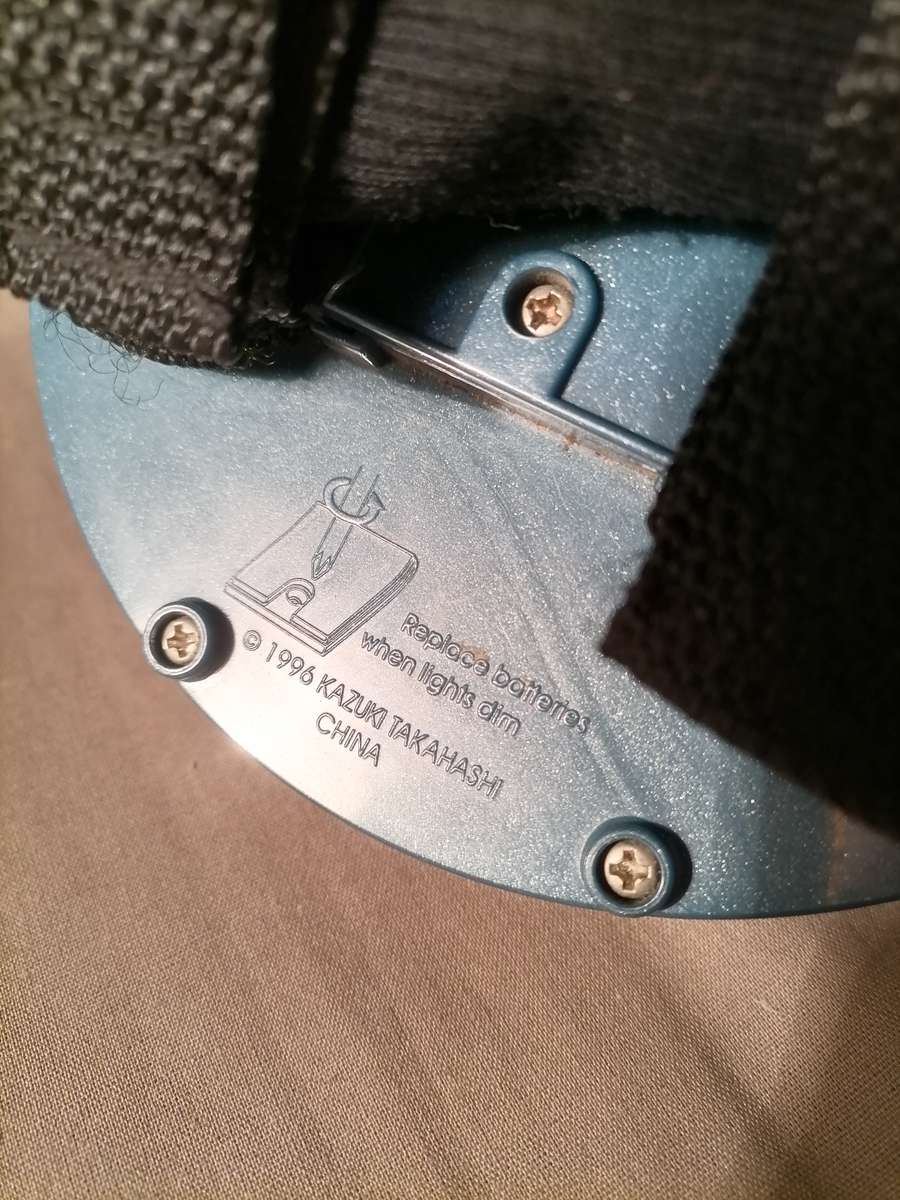 Yu-Gi-Oh! chaos duel disk good condition original Kazuki Takahashi 1996 - 100% WORKING