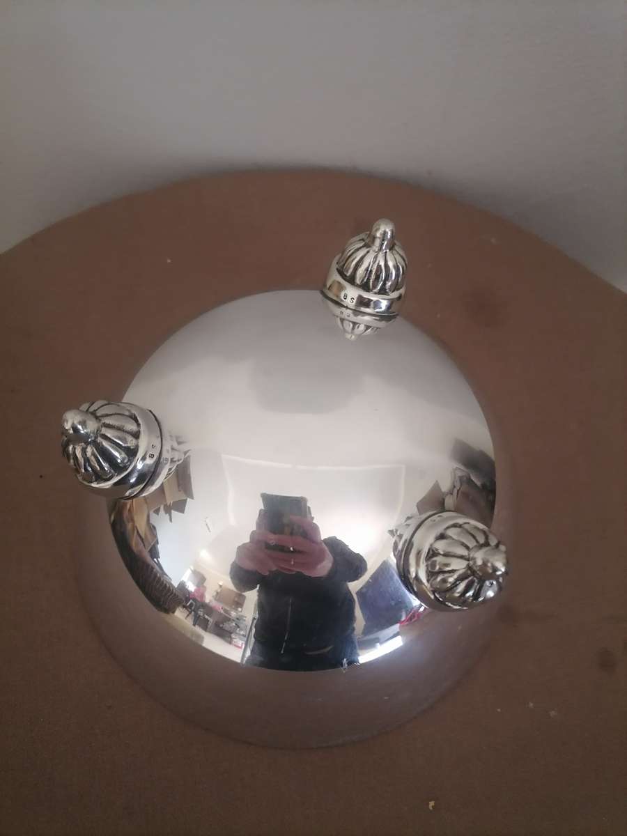 Like Carol Boyce Salad Bowl 20 CM W X 11 CM H - Coaster Holder 11 CM W X 7,5 CM H Metal