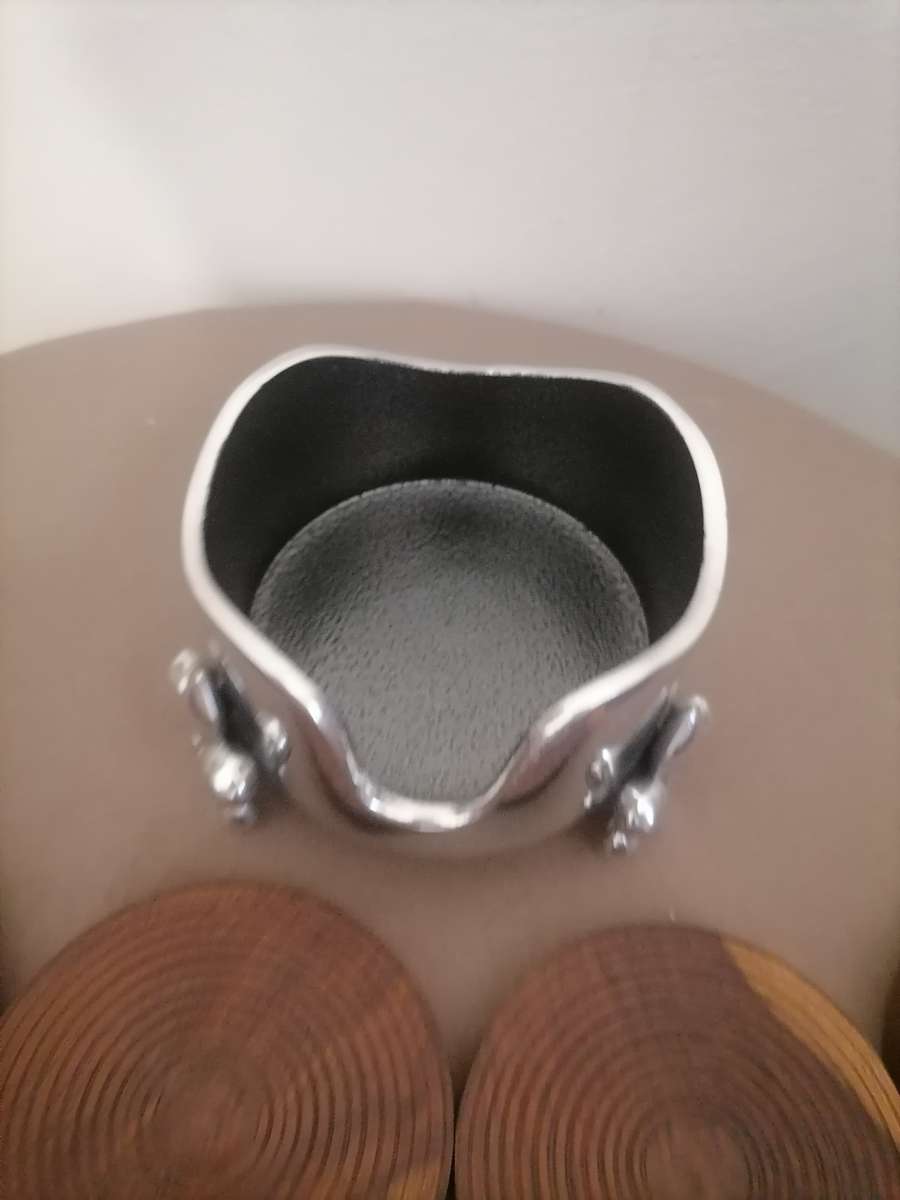 Like Carol Boyce Salad Bowl 20 CM W X 11 CM H - Coaster Holder 11 CM W X 7,5 CM H Metal