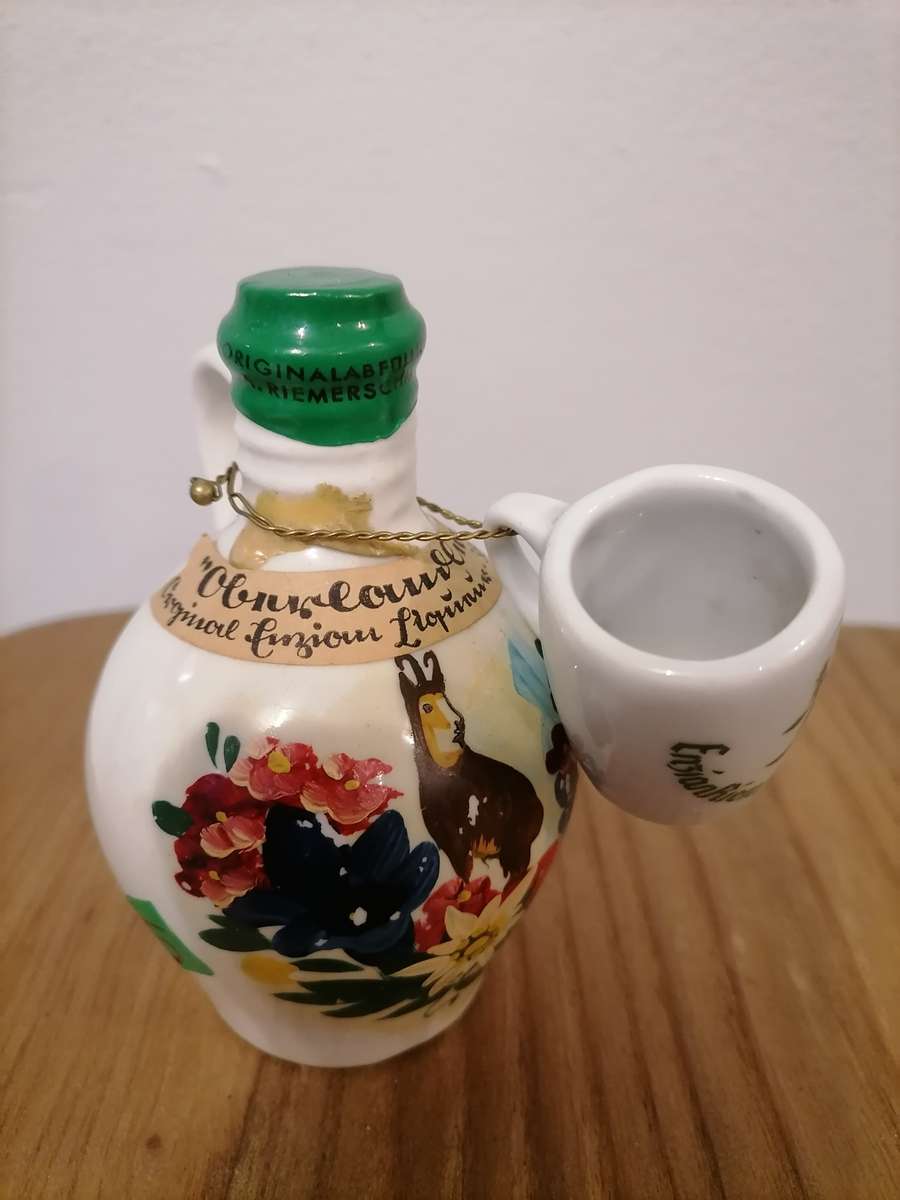 1920'S - Antique Anton Riemerschmid liquor 38 vol%, hand painted with tot glass sealed - AMAZING
