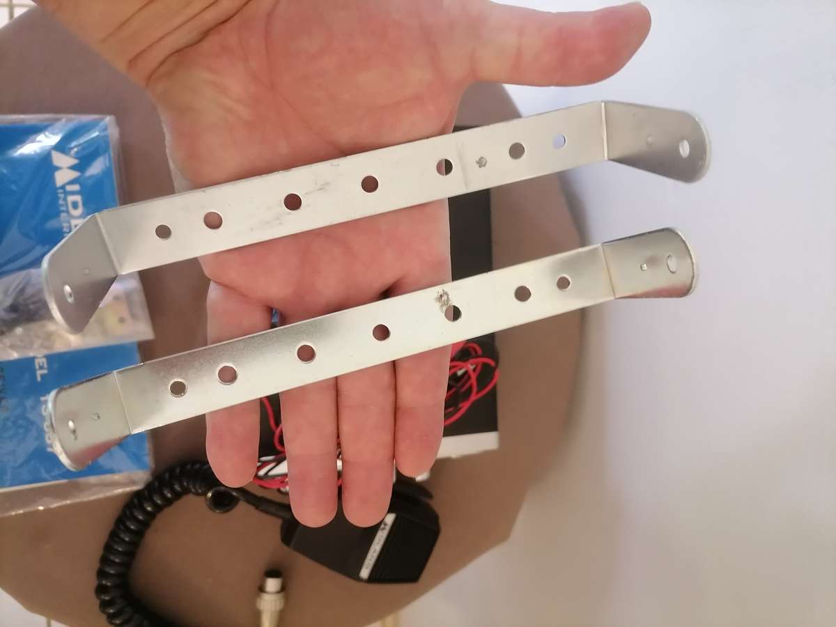 Vintage 1977 - Midland Model 13-857 CB RADIO BRAND NEW IN THE BOX NEVER BEEN USED