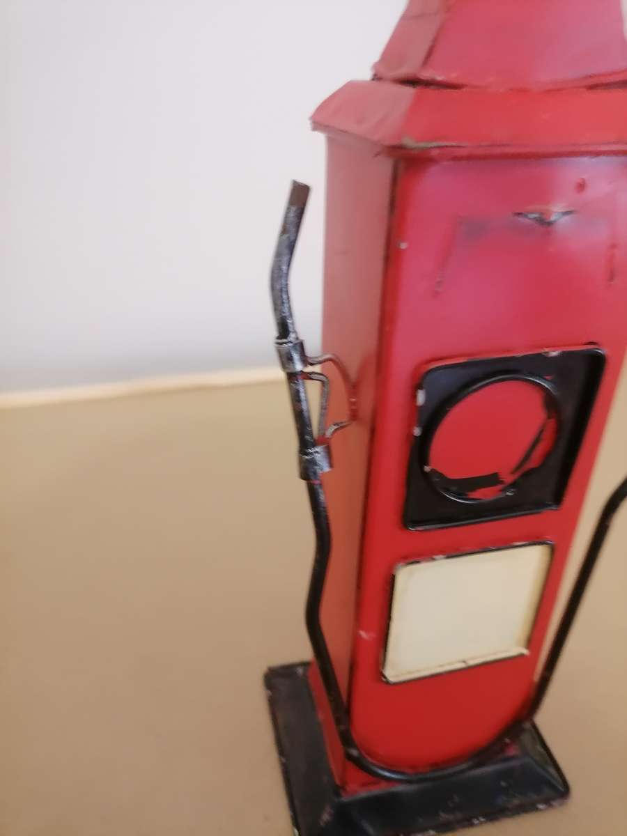 FUEL PUMP PRESSED METAL - MONEY BOX - 26 CM H X 8,5 CM L X 6,5 CM B - AMAZING CONDITION