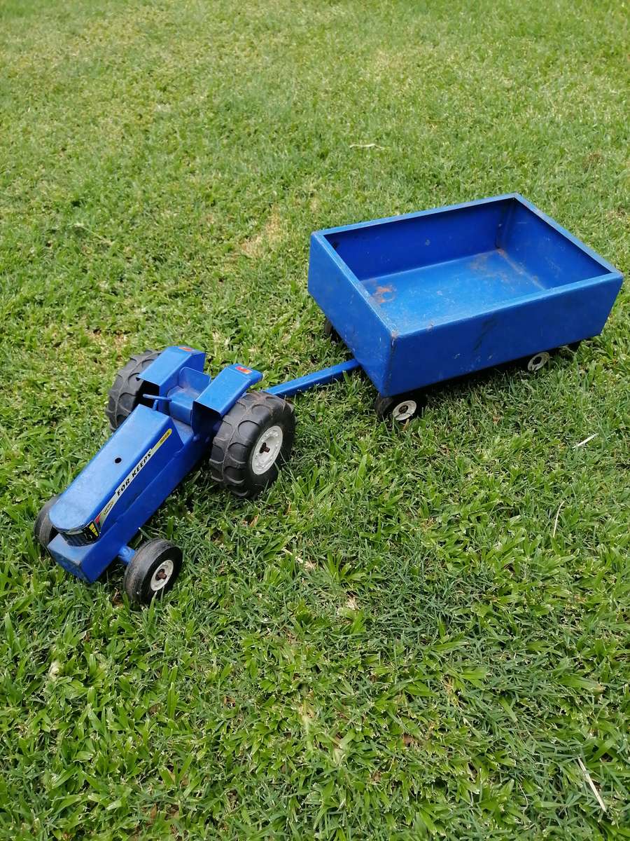 AFRICAN TOYS FOR KEEPS TRACTOR 2018 & TRAILOR AMAZING STEEL