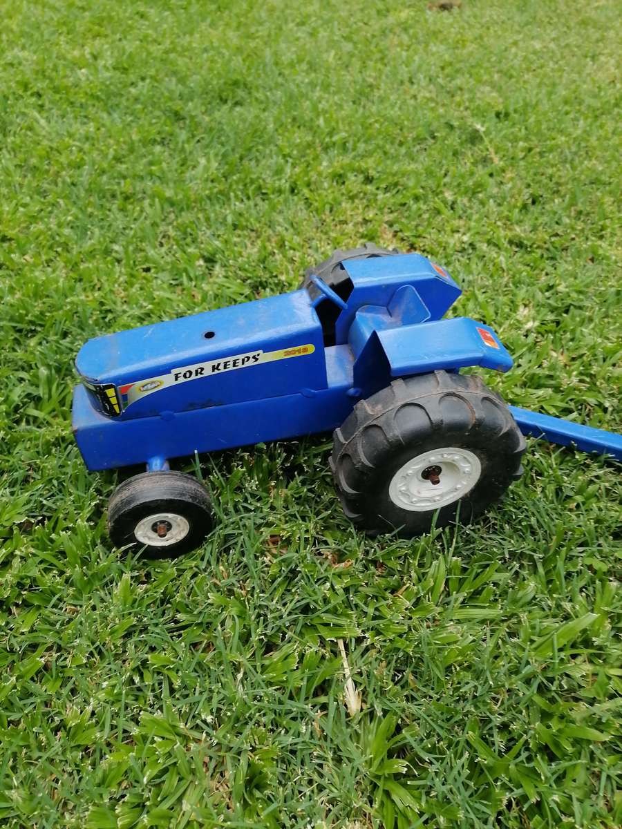 AFRICAN TOYS FOR KEEPS TRACTOR 2018 & TRAILOR AMAZING STEEL