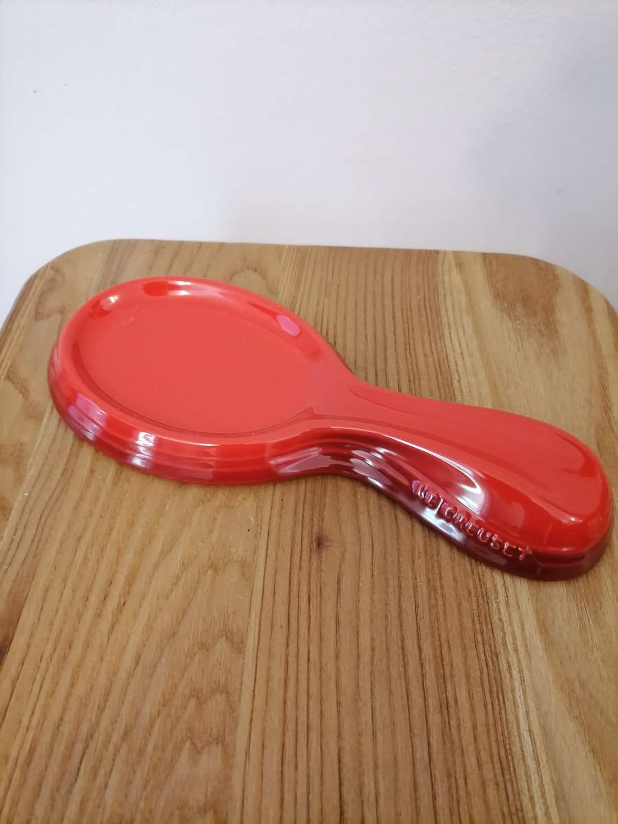 Le Creuset Stoneware Spoon Rest - New Never Been Used