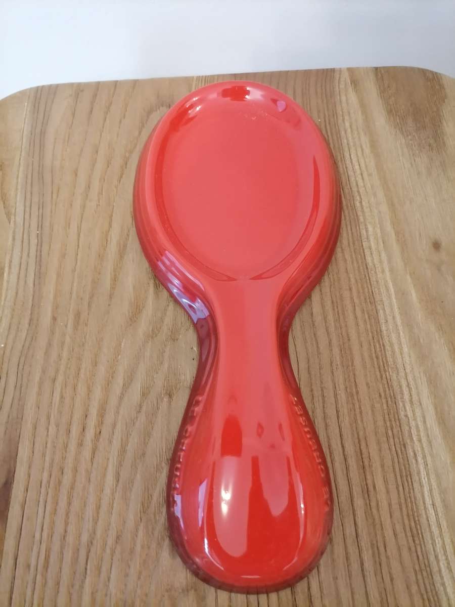 Le Creuset Stoneware Spoon Rest - New Never Been Used