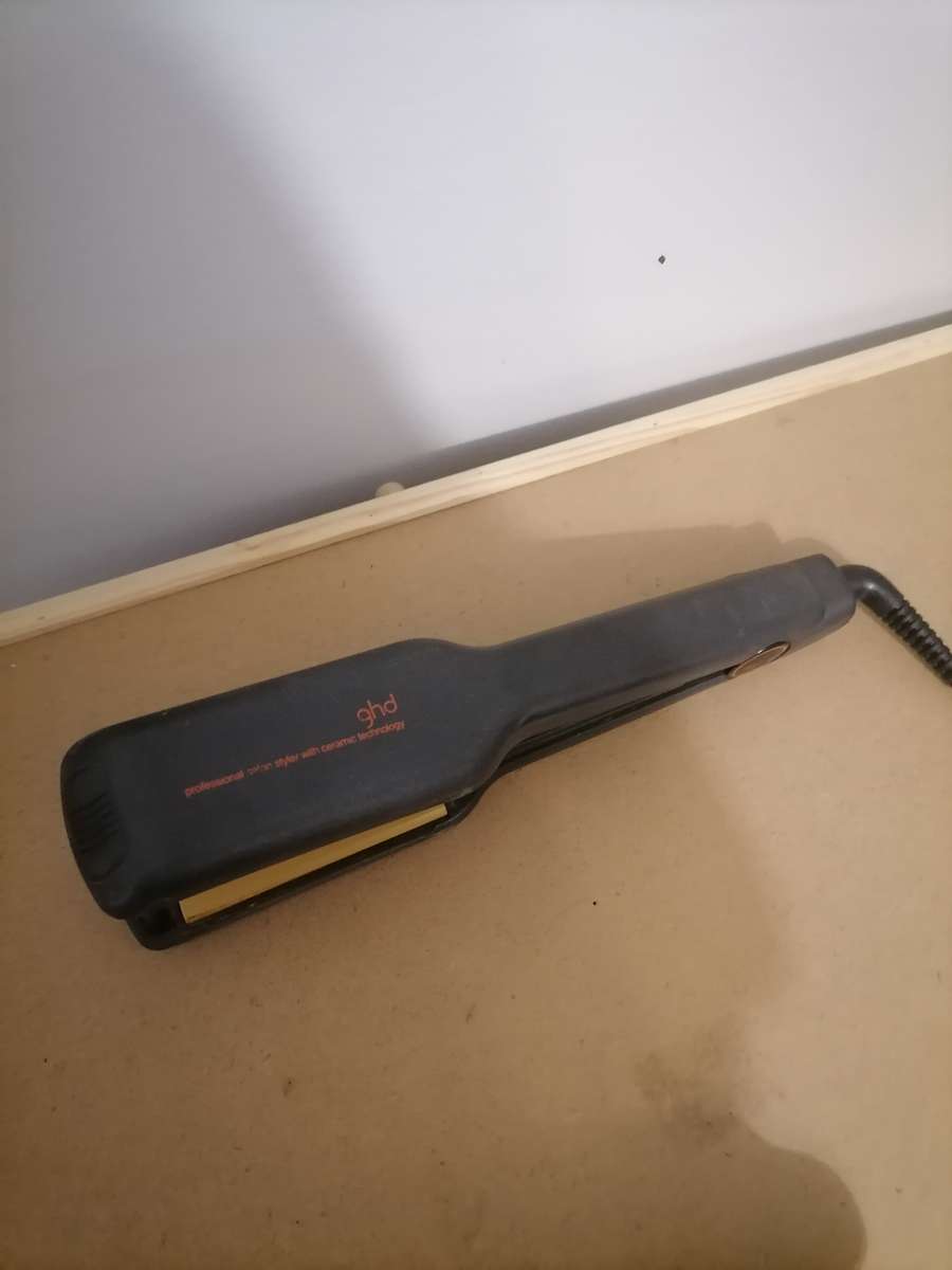 GHD SS4.0 - JAMELIA LIMITED 110V - 230 V - 100% WORKING AMAZING