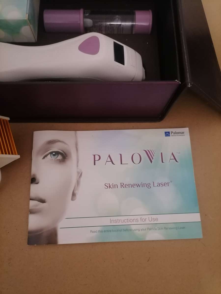 **R9200**  Palo Via at home Laser Treatment SYSTEM + SERUM - 100% COMPLETE WORKING