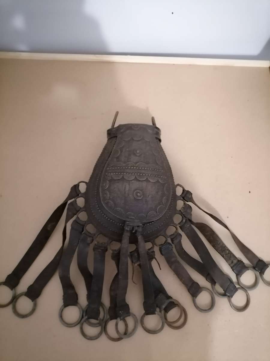 LATE 19TH CENTURY - Antique Nupe of Nigeria Tribal Bronze Bag ARTEFACT - herbal medicines, Traveling