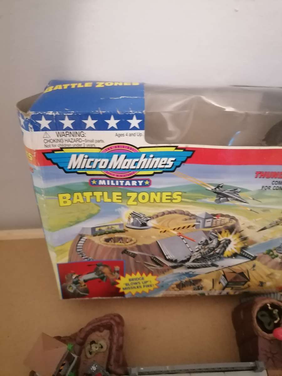1996 - Vintage Galoob Micro Machines Military BATTLE - THUNDER CROSSING - COMPLETE - 100% ORIGINAL