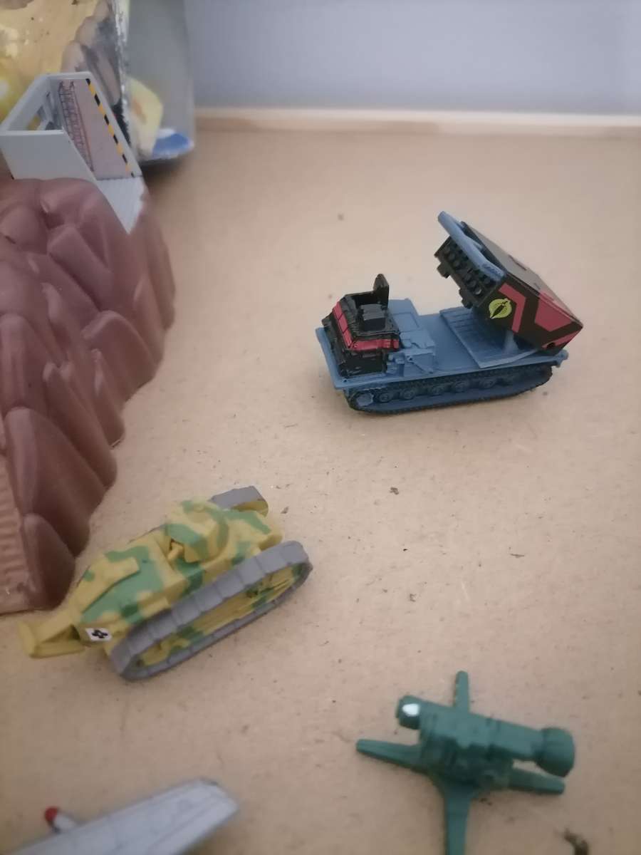 1996 - Vintage Galoob Micro Machines Military BATTLE - THUNDER CROSSING - COMPLETE - 100% ORIGINAL