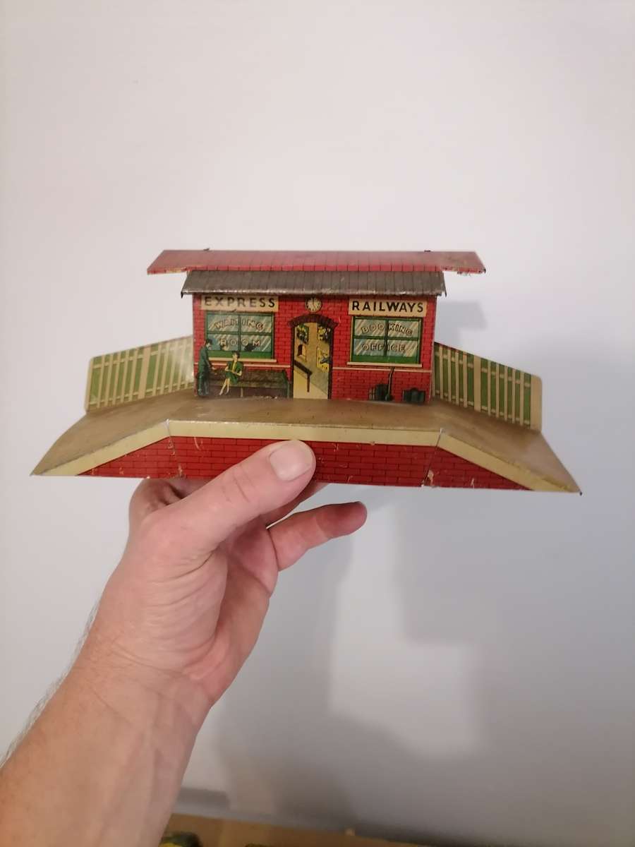 1930's - Vintage Chad Valley Metal Trains, Tunnels, Station and More AMAZING CONDITION