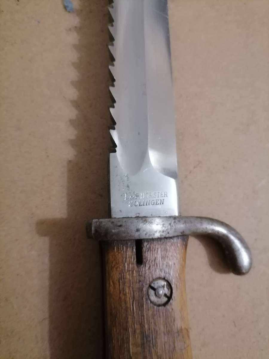VERY RARE KS 98 - 1917 - E & F Horster Solingen German Saw-Back Bayonet  & SHEATH - 40 CM