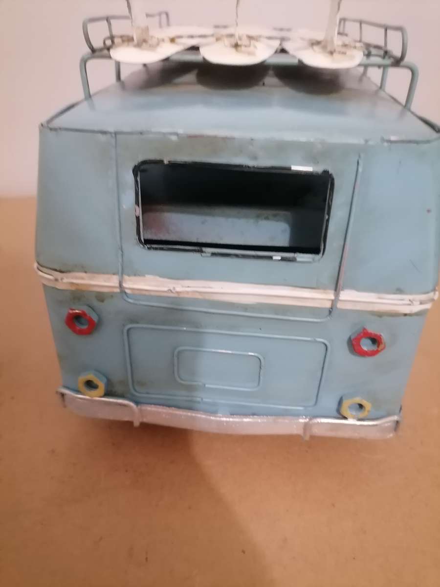 LARGE 30CM LONG VINTAGE VW STYLE SLIT WINDOW SAMBA BUS WITH SURFBOARDS TIN METAL CAMPER