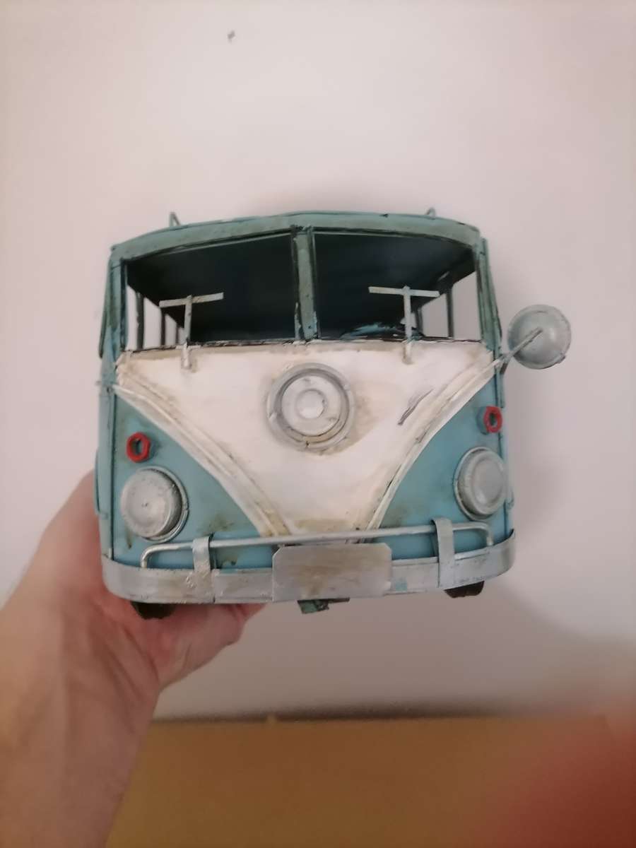 LARGE 30CM LONG VINTAGE VW STYLE SLIT WINDOW SAMBA BUS WITH SURFBOARDS TIN METAL CAMPER