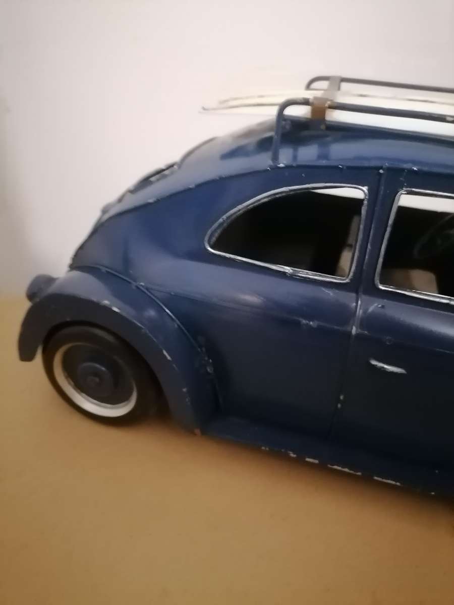 Large 33 CM VW BUG W SURFBOARDS Metal Car