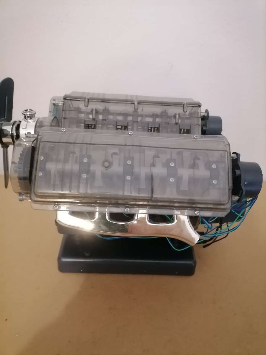 Haynes HM10R Build Your Own V8 Engine - 100% WORKING - BUILT