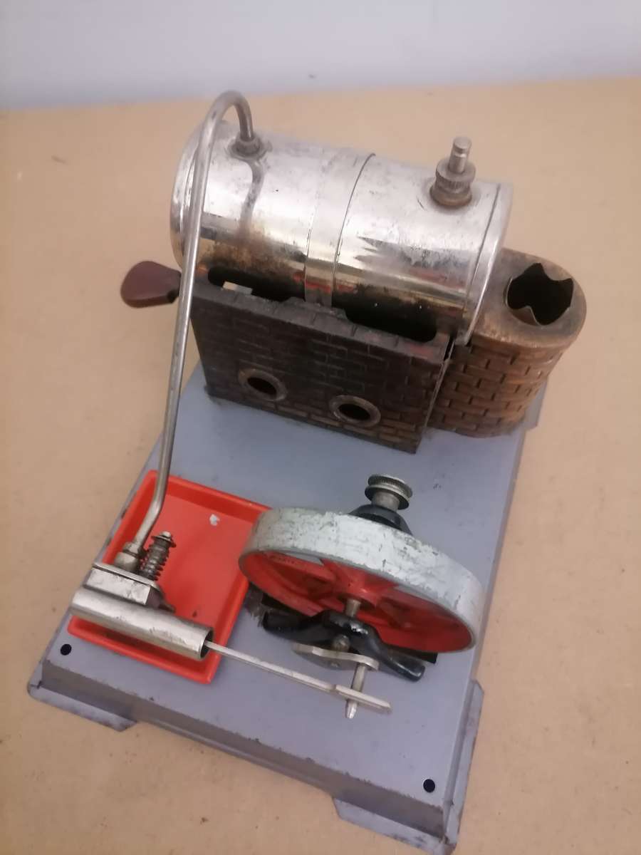 Vintage Wilesco Steam Engine - 100% WORKING