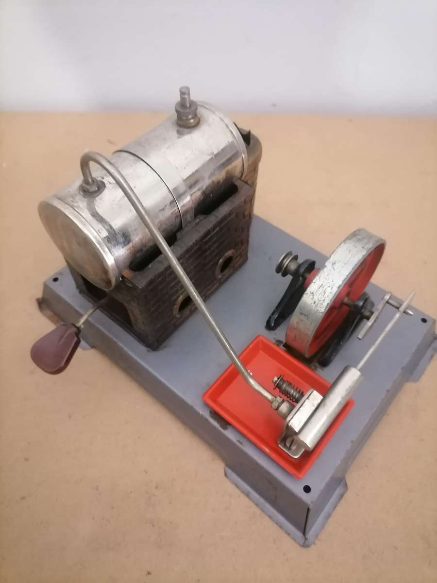 Vintage Wilesco Steam Engine - 100% WORKING