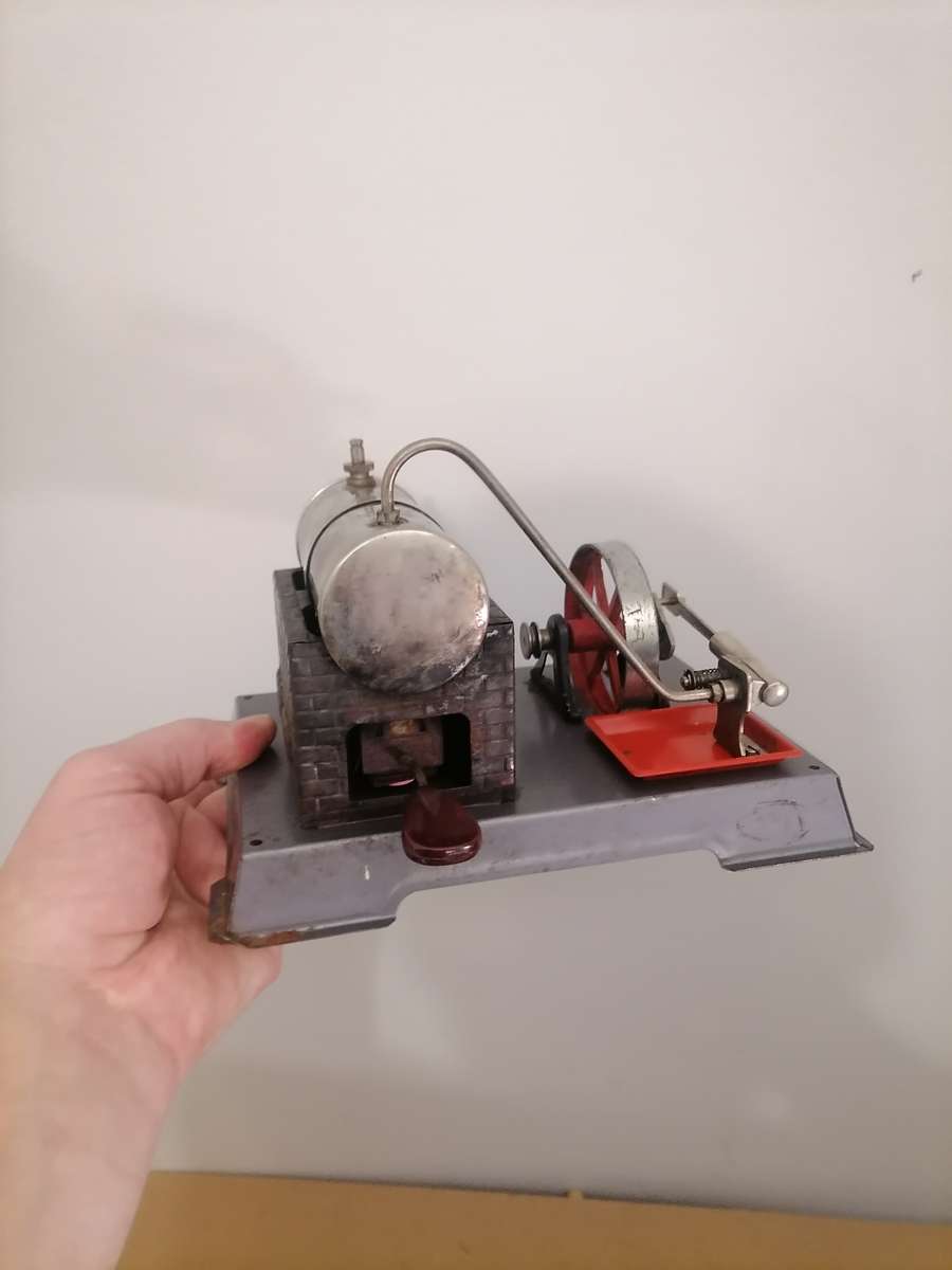 Vintage Wilesco Steam Engine - 100% WORKING